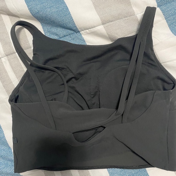 Lulu lemon sports bra - Picture 4 of 4